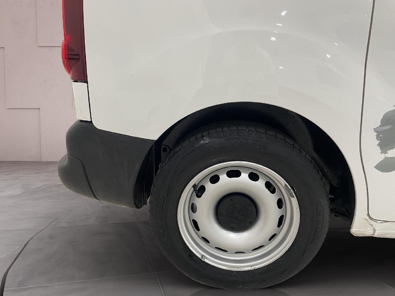 2018 Peugeot Partner Partner TEPEE Access 1.6 BlueHDi 55KW (75CV) coche de segunda mano