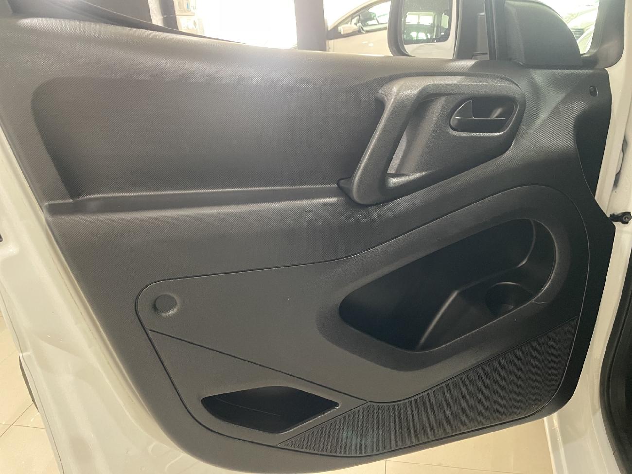 2018 Peugeot Partner Partner TEPEE Access 1.6 BlueHDi 55KW (75CV) coche de segunda mano
