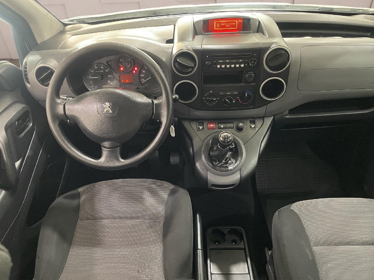 2018 Peugeot Partner Partner TEPEE Access 1.6 BlueHDi 55KW (75CV) coche de segunda mano