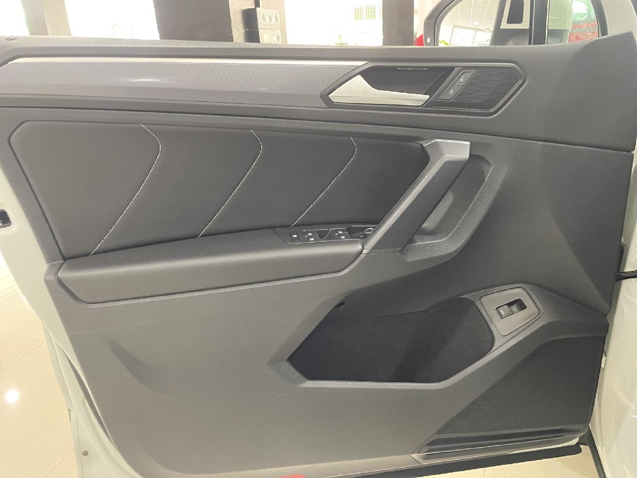 2019 Volkswagen Tiguan Tiguan Sport 2.0 TDI 140kW (190CV) 4Motion DSG coche de segunda mano
