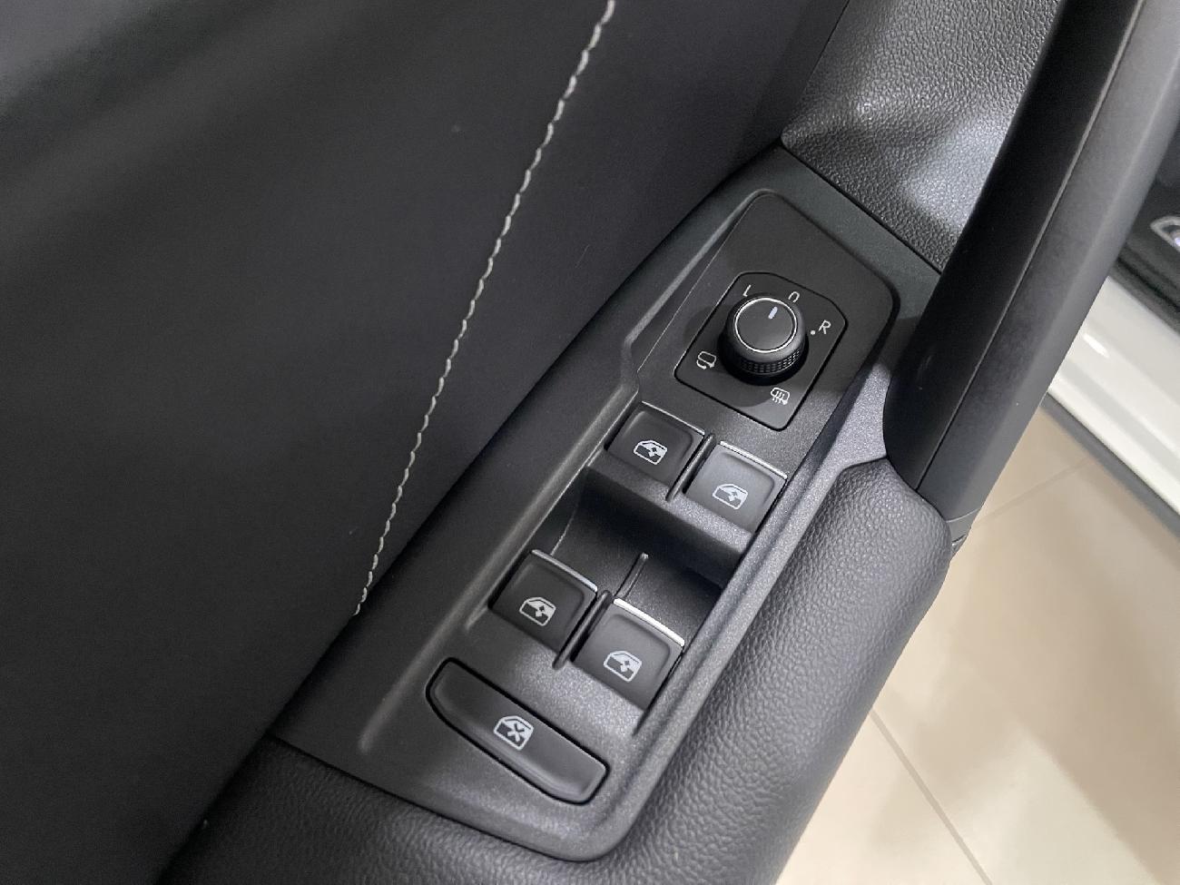2019 Volkswagen Tiguan Tiguan Sport 2.0 TDI 140kW (190CV) 4Motion DSG coche de segunda mano
