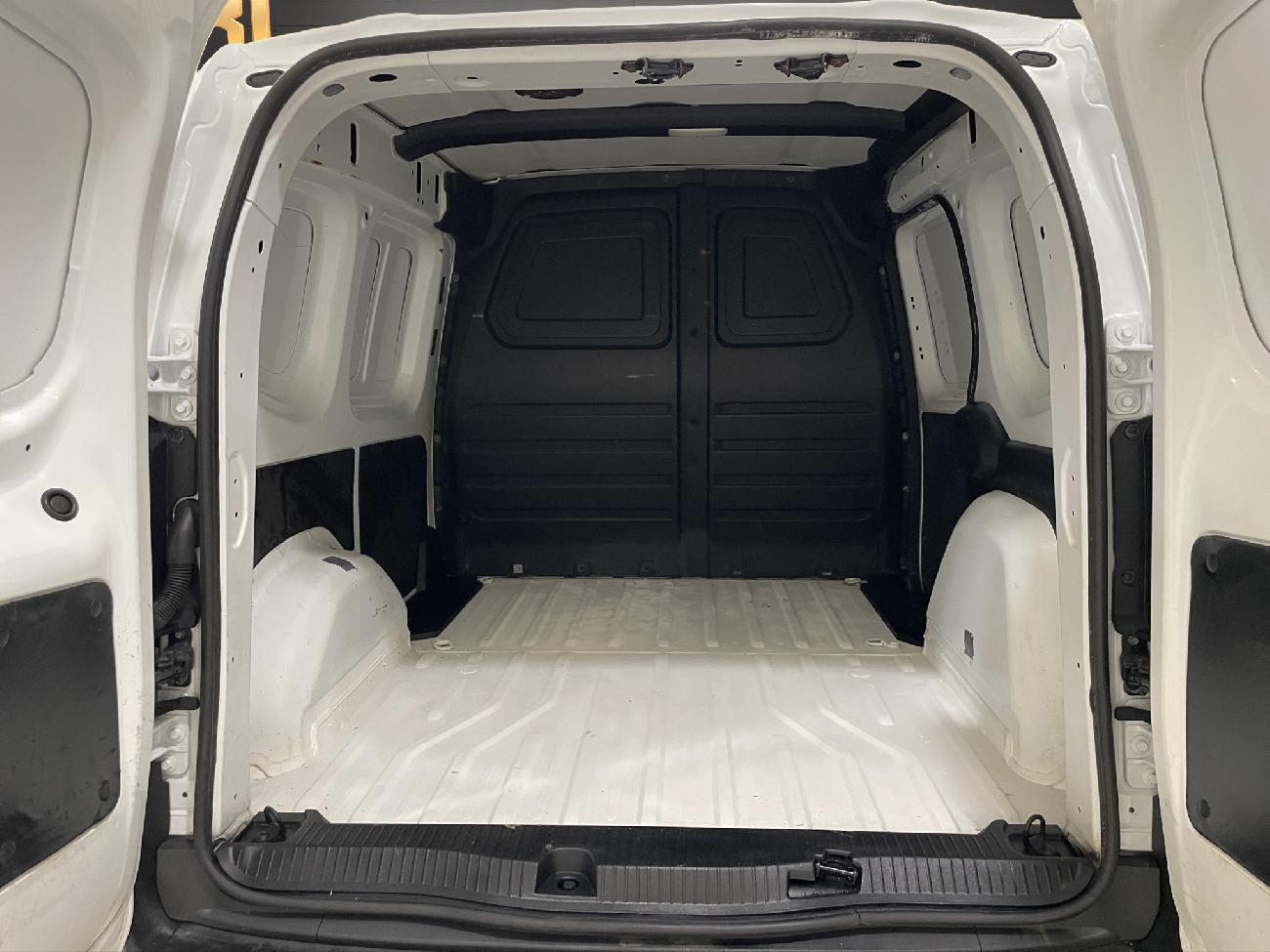 2022 Renault Kangoo Kangoo Furgón L1 1.5 Blue dCi 95CV coche de segunda mano