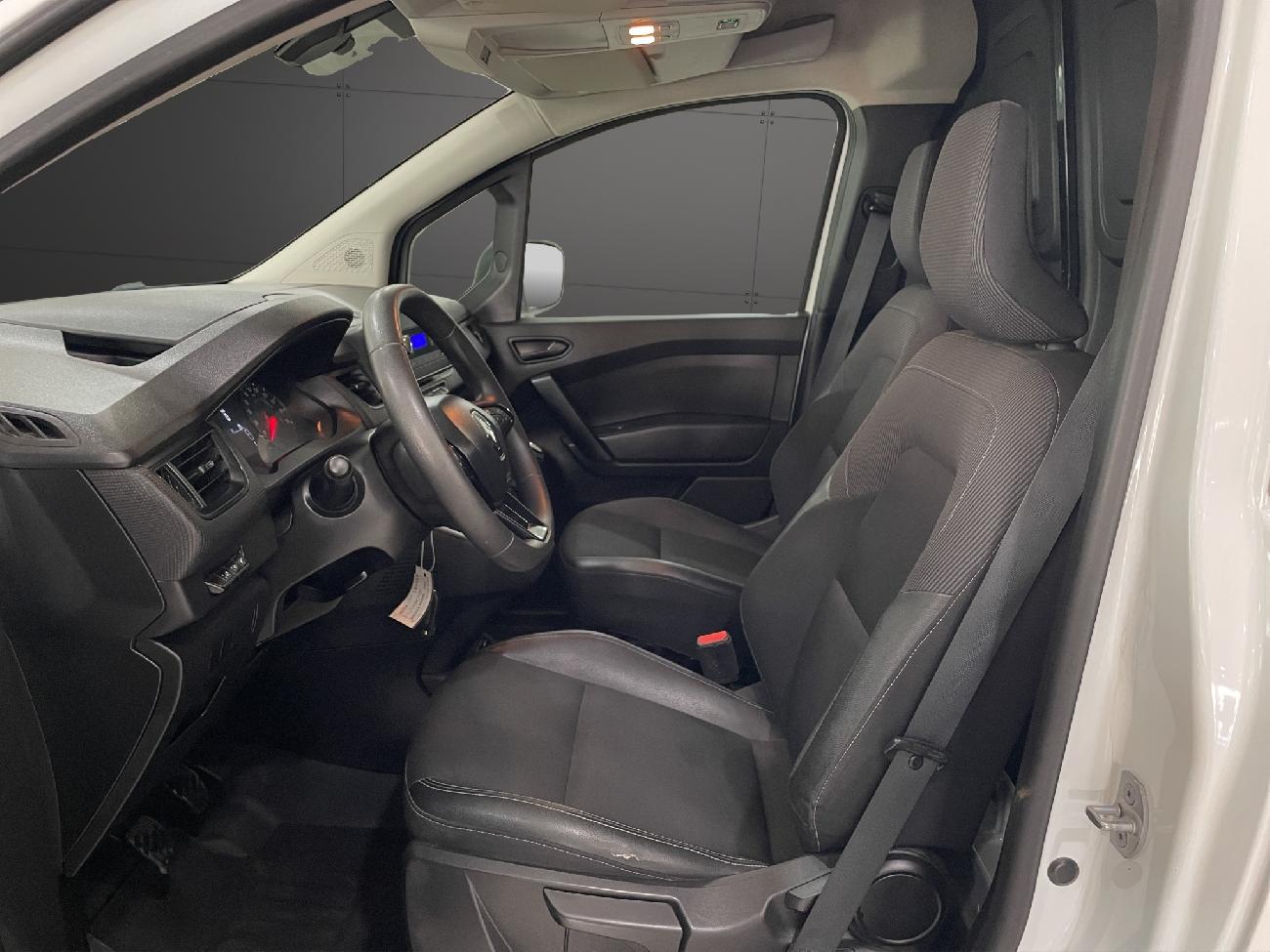 2022 Renault Kangoo Kangoo Furgón L1 1.5 Blue dCi 95CV coche de segunda mano