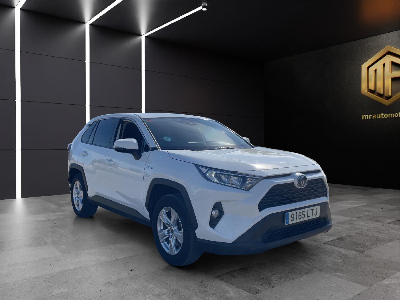 2021 Toyota RAV4 RAV4 2.5l 220H Business 4WD coche de segunda mano