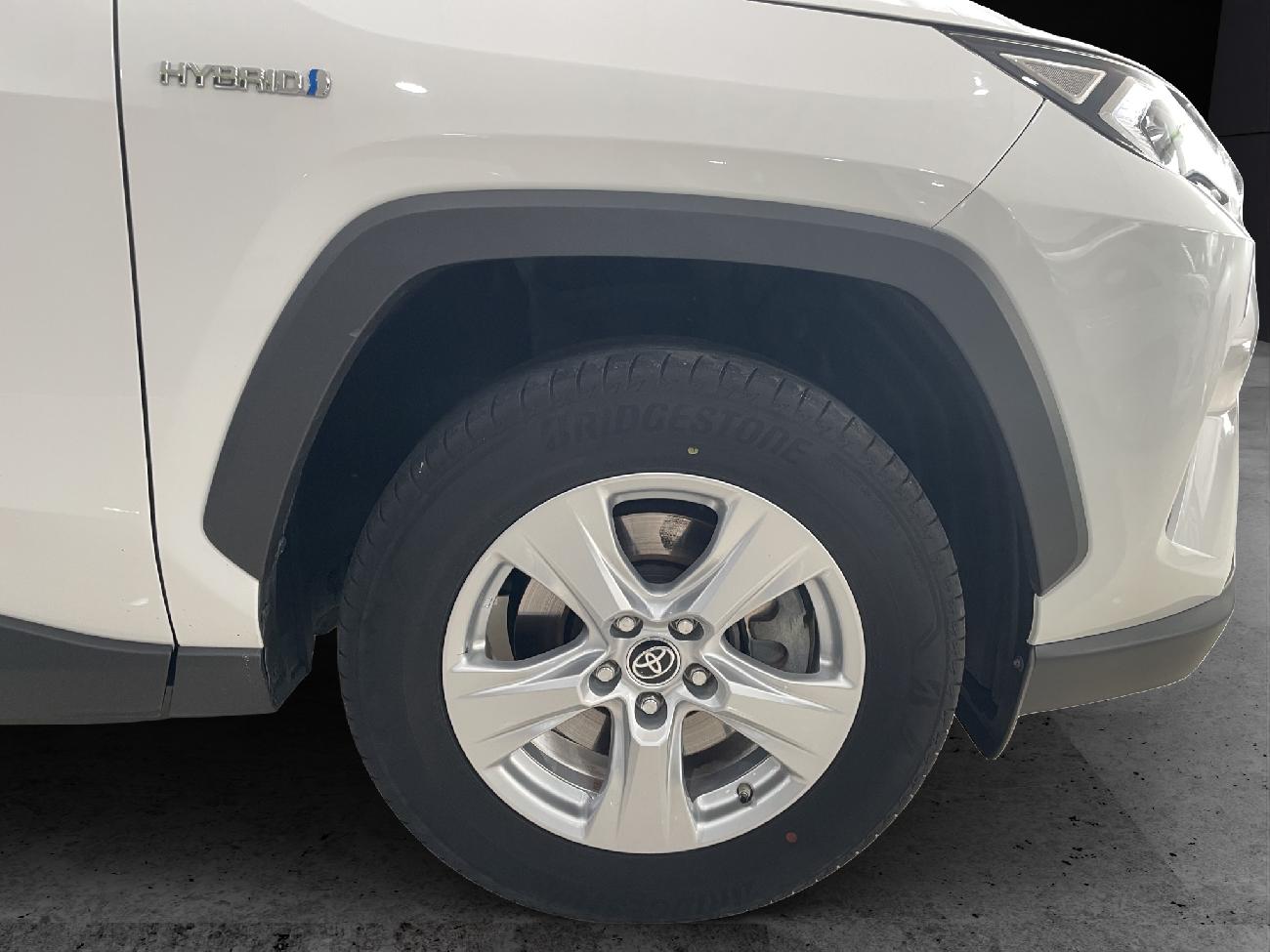 2021 Toyota RAV4 RAV4 2.5l 220H Business 4WD coche de segunda mano