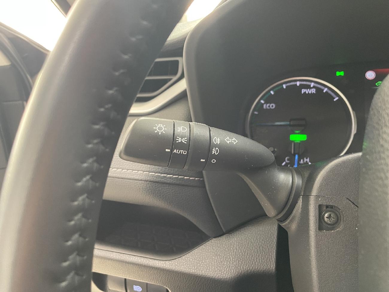 2021 Toyota RAV4 RAV4 2.5l 220H Business 4WD coche de segunda mano