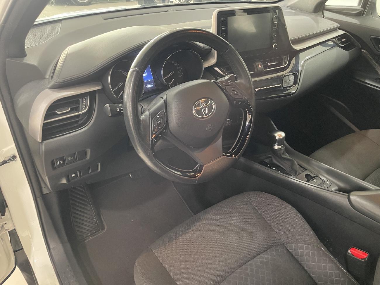 2021 Toyota C-HR C-HR 1.8 125H Active (122CV) coche de segunda mano