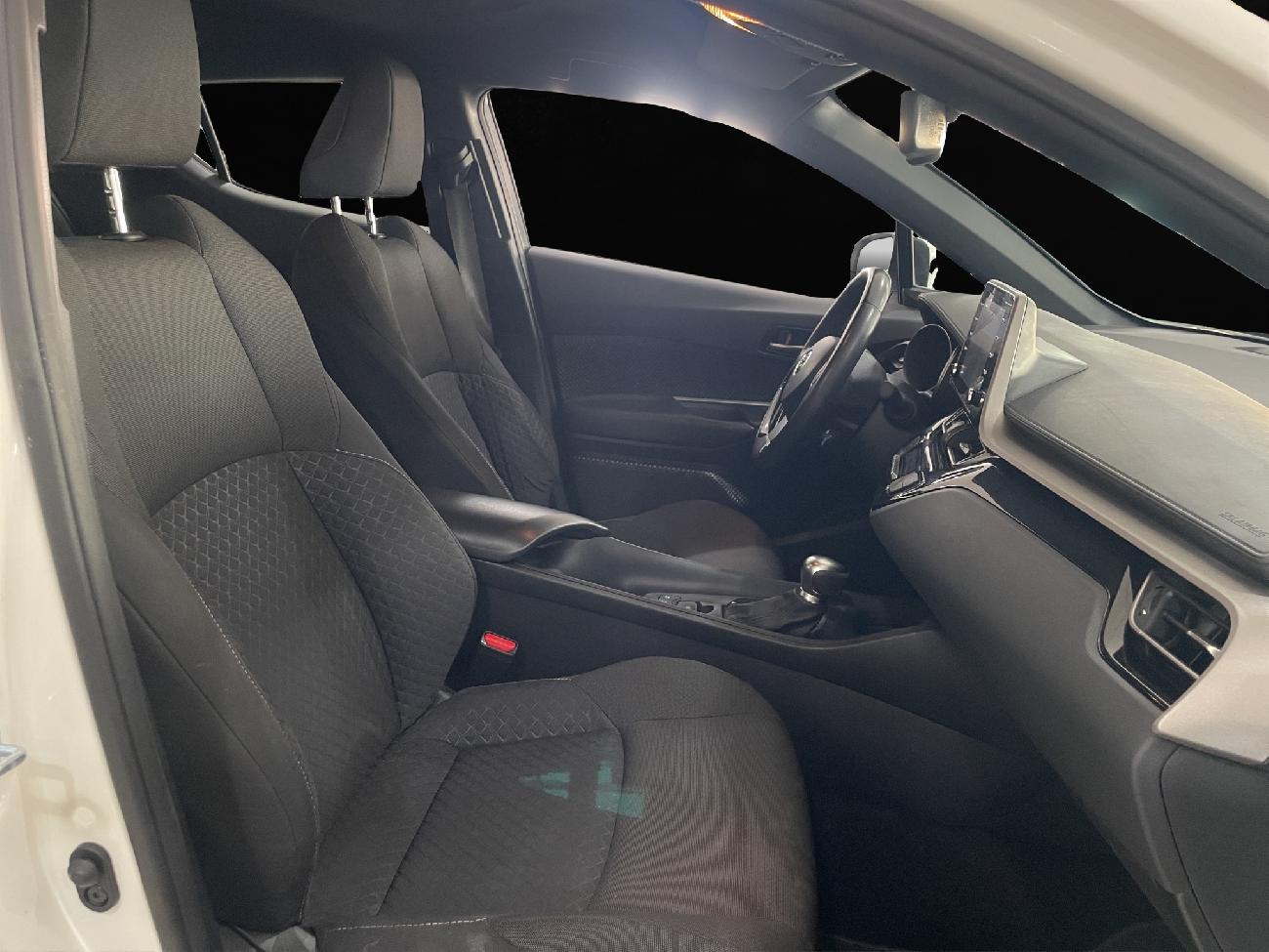 2021 Toyota C-HR C-HR 1.8 125H Active (122CV) coche de segunda mano