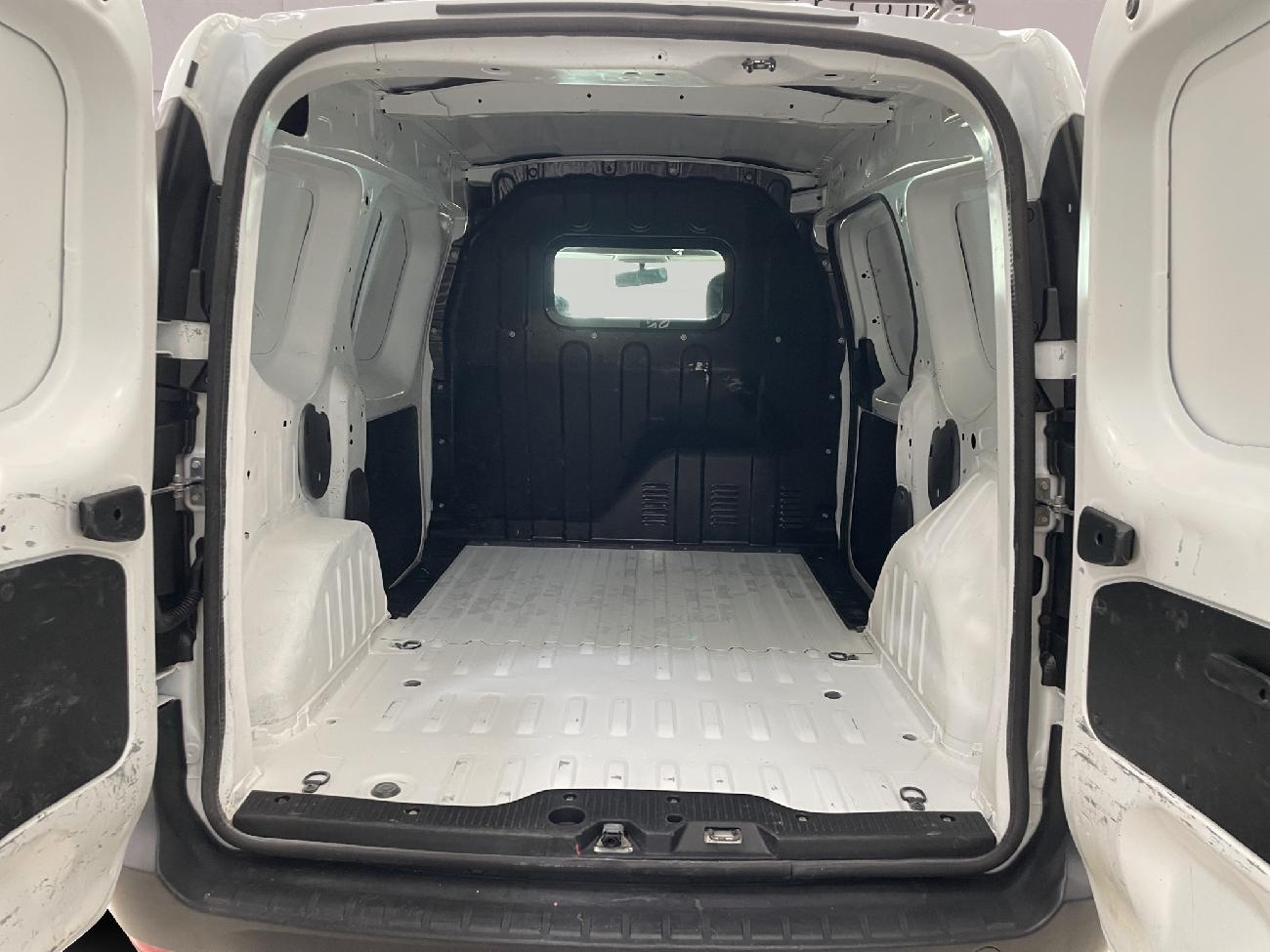 2019 Dacia Dokker Dokker Van Essential dCi 55kW (75CV) coche de segunda mano