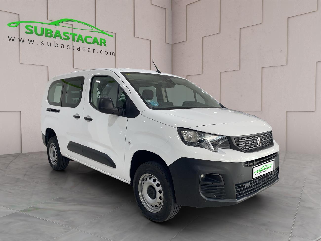 2022 Peugeot Partner Partner 4x4 doble cabina Long BlueHDi 96kw coche de segunda mano