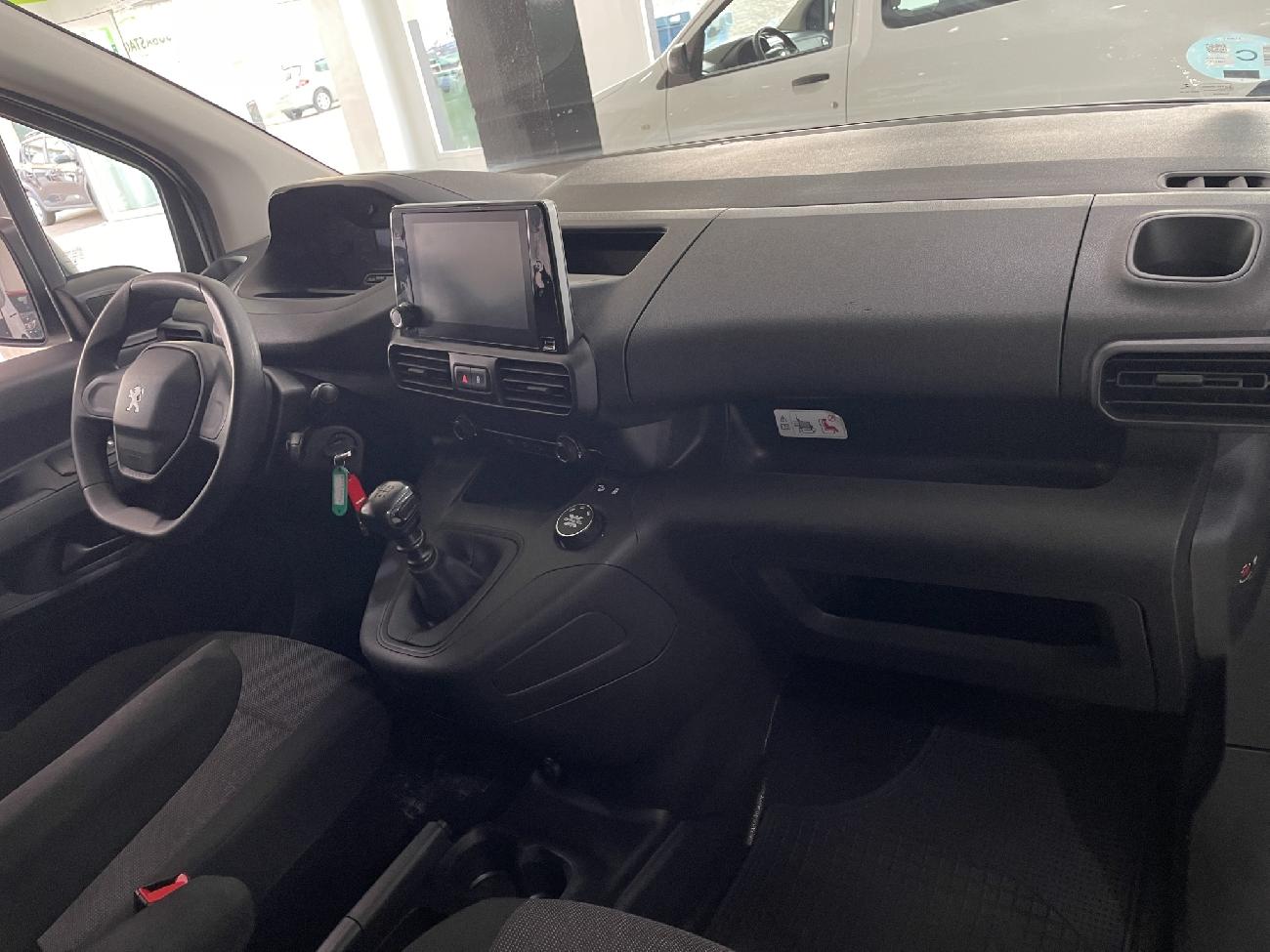 2022 Peugeot Partner Partner 4x4 doble cabina Long BlueHDi 96kw coche de segunda mano
