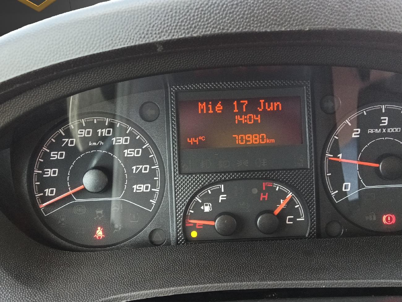 2020 Citroën Jumper Jumper BlueHDi 96KW (130CV) Furgón 33L2H2 coche de segunda mano