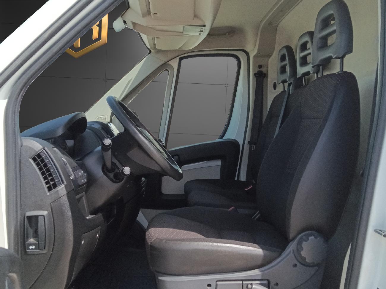 2020 Citroën Jumper Jumper BlueHDi 96KW (130CV) Furgón 33L2H2 coche de segunda mano