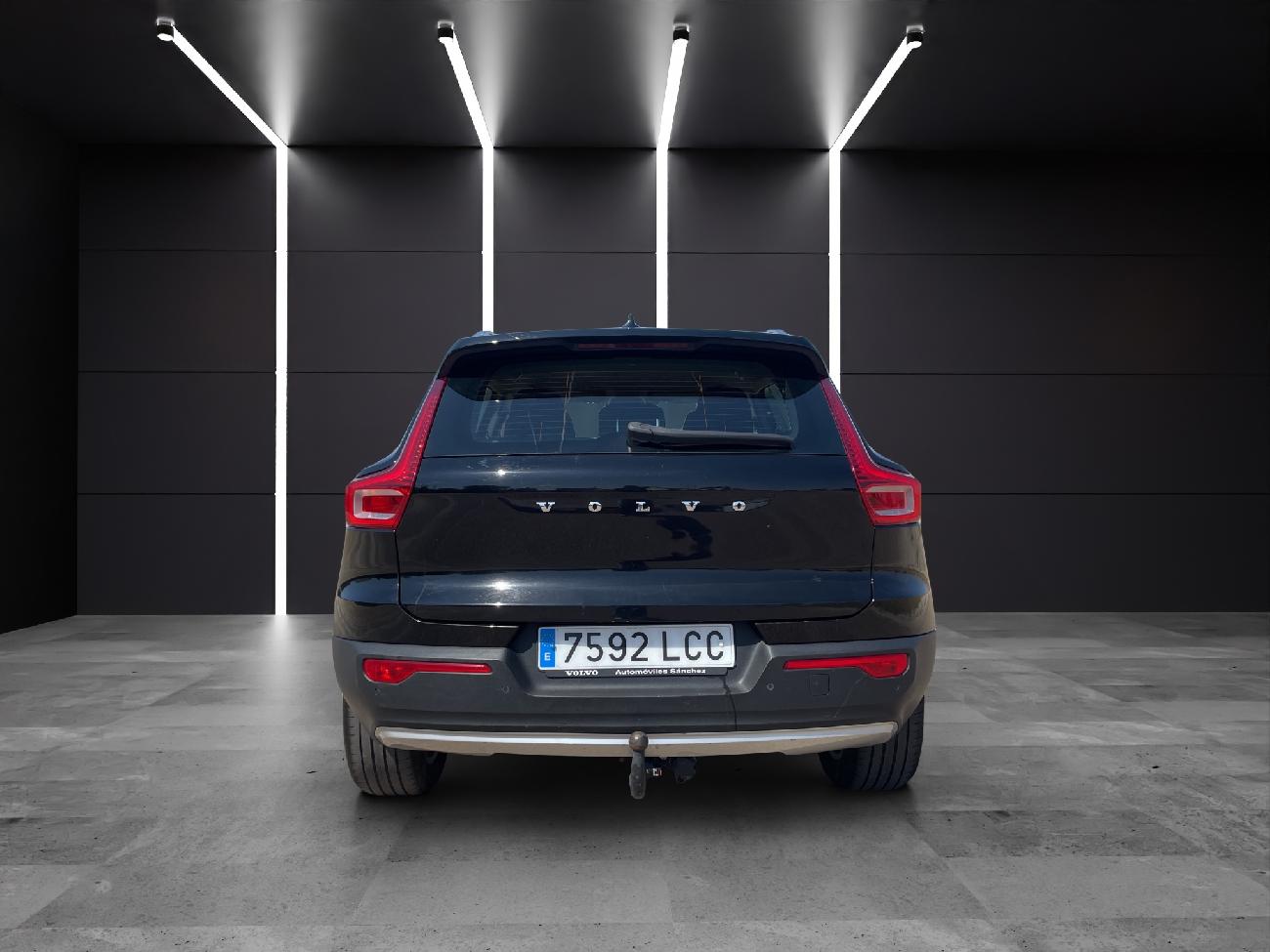 2019 Volvo XC40 XC40 2.0 D4 AWD Momentum Auto coche de segunda mano