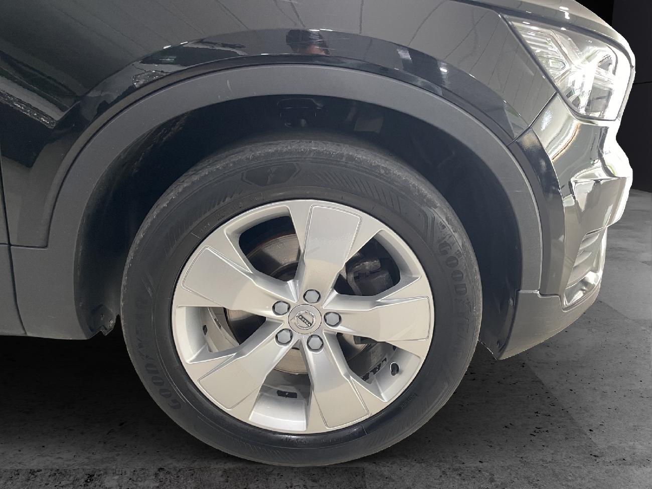 2019 Volvo XC40 XC40 2.0 D4 AWD Momentum Auto coche de segunda mano