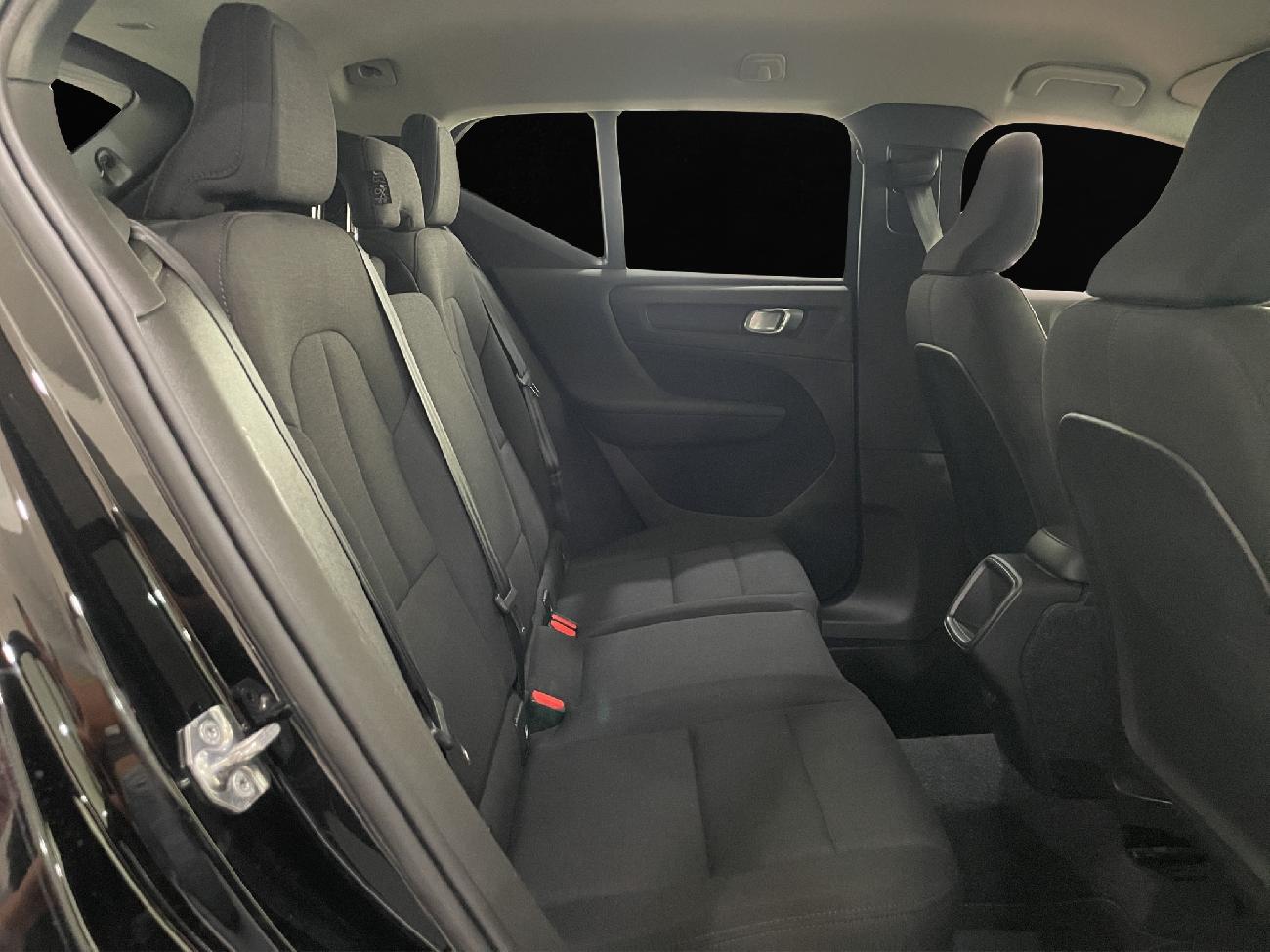 2019 Volvo XC40 XC40 2.0 D4 AWD Momentum Auto coche de segunda mano