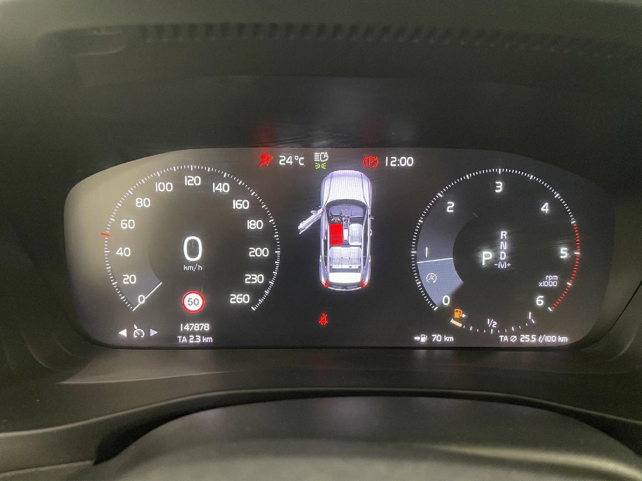 2019 Volvo XC40 XC40 2.0 D4 AWD Momentum Auto coche de segunda mano