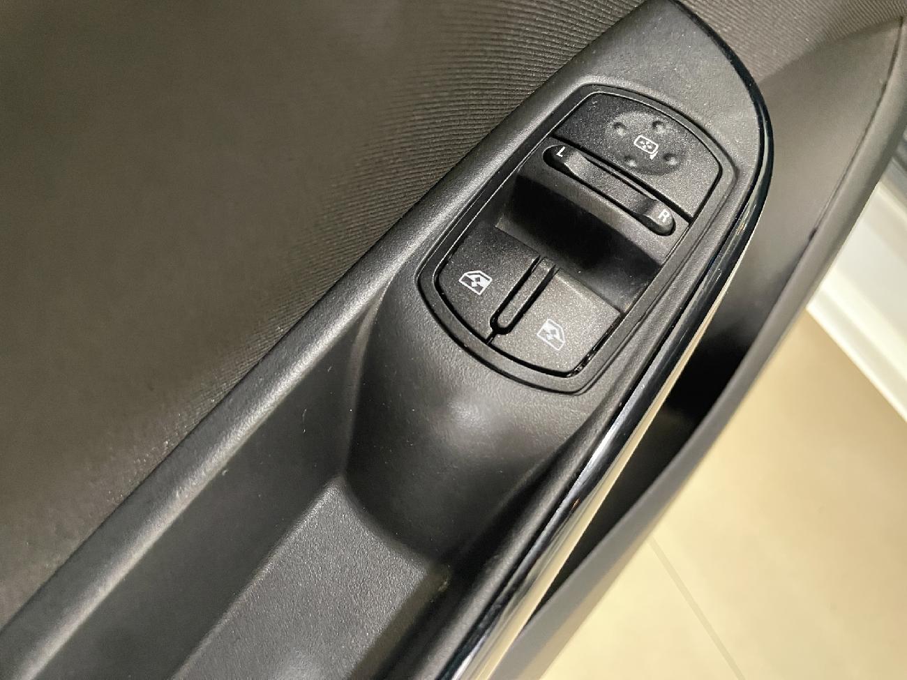 2018 Opel Corsa Corsa 1.3 CDTi Business 55kW (75CV)  coche de segunda mano