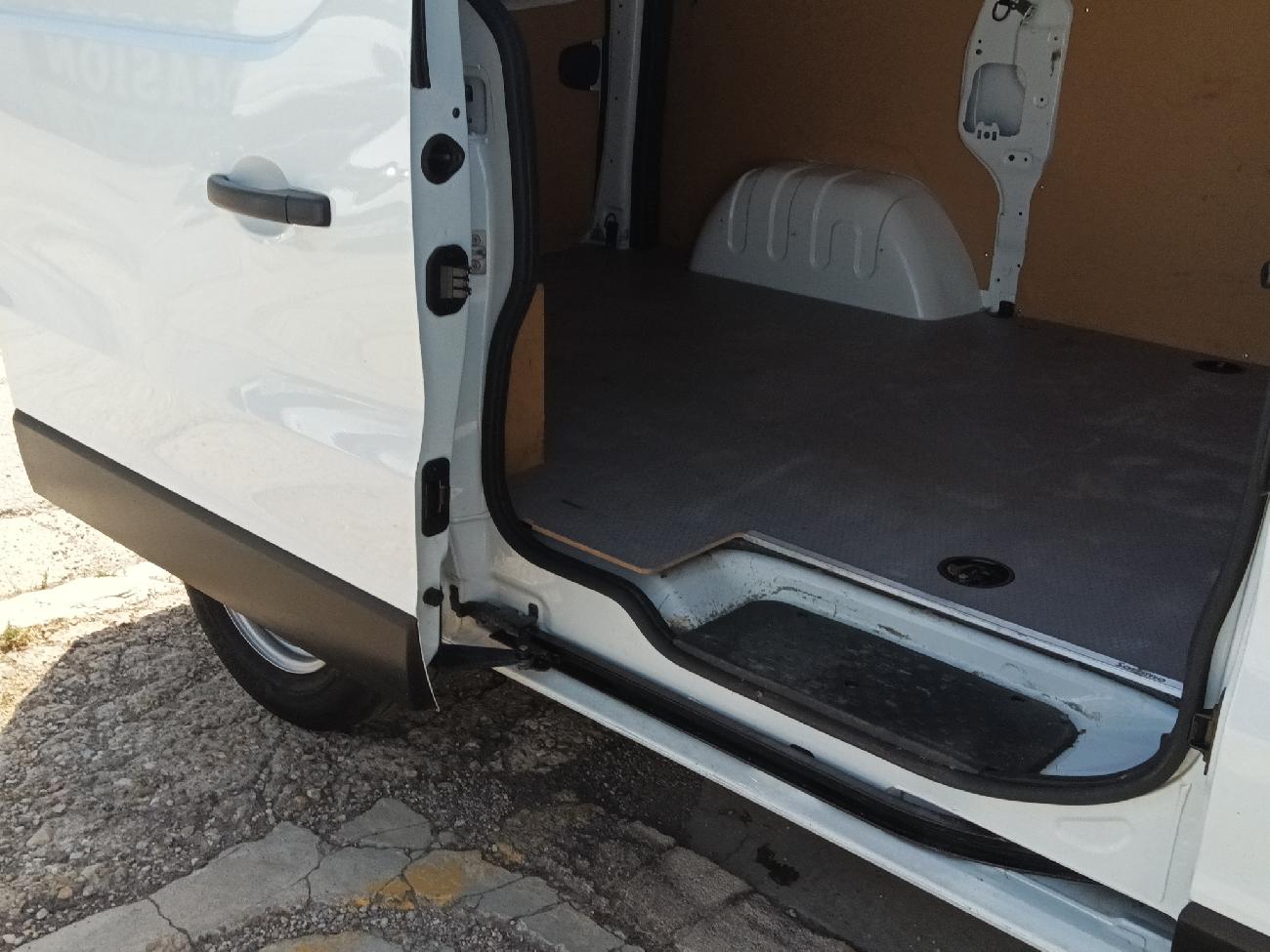 2021 Renault Trafic Trafic Furgón 29 L1H1 Energía BluedCi 107 kW coche de segunda mano