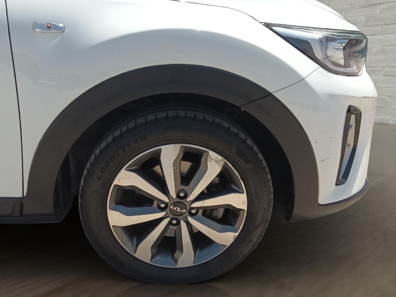2021 KIA STONIC STONIC 1.0 T-GDi 74kW (100CV) MHEV iMT Concept coche de segunda mano