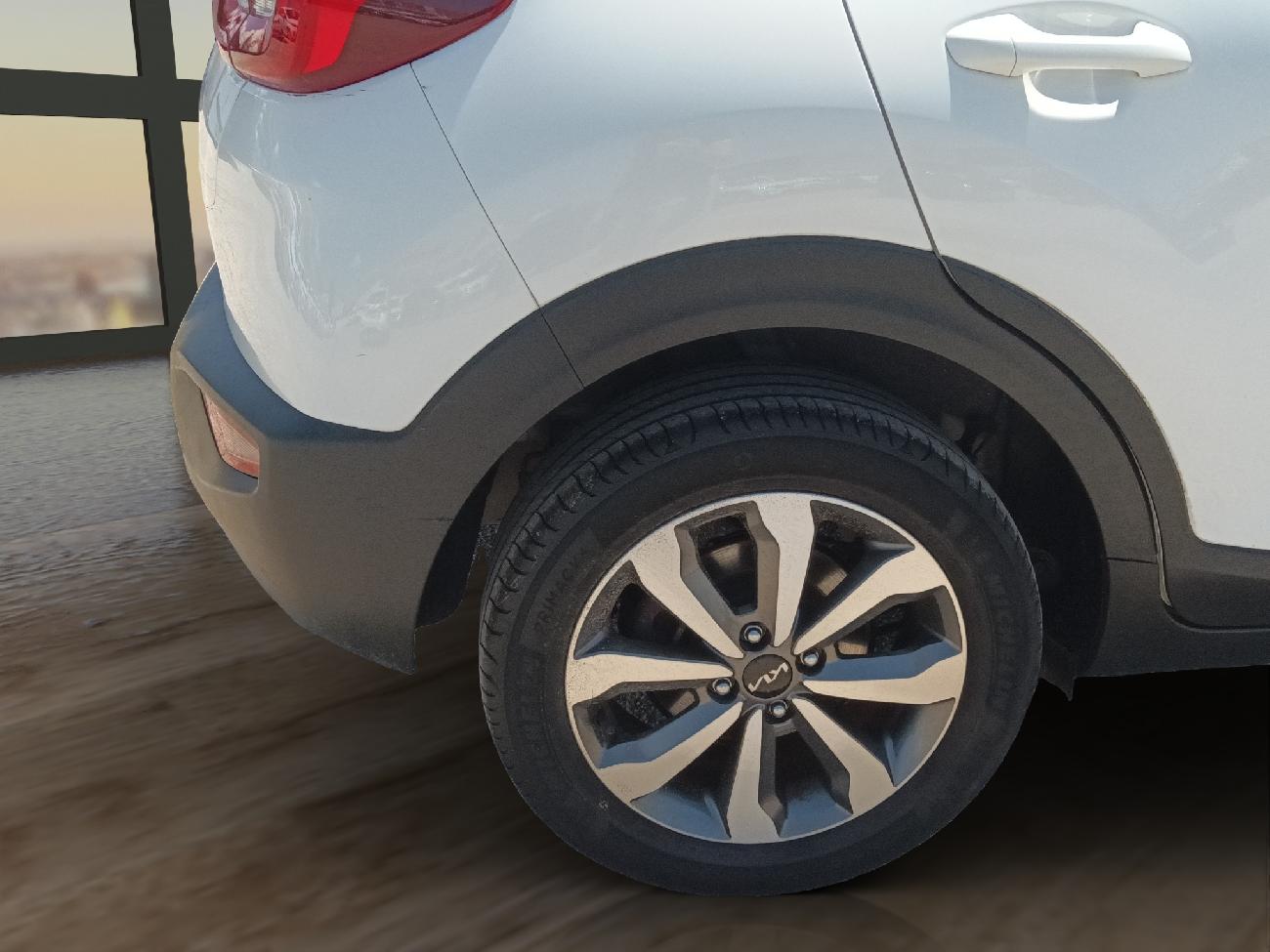 2021 KIA STONIC STONIC 1.0 T-GDi 74kW (100CV) MHEV iMT Concept coche de segunda mano
