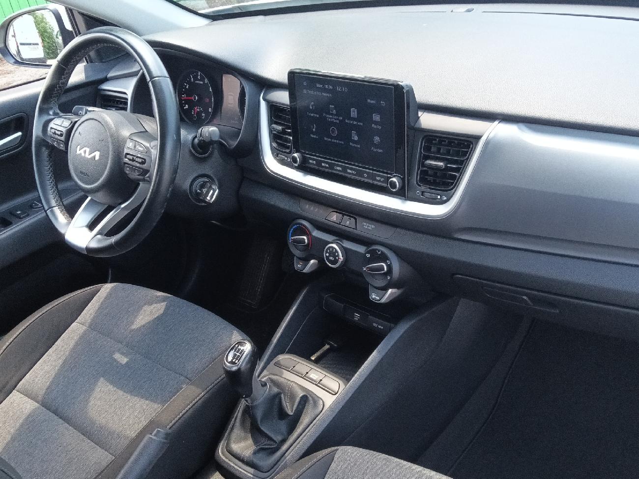 2021 KIA STONIC STONIC 1.0 T-GDi 74kW (100CV) MHEV iMT Concept coche de segunda mano