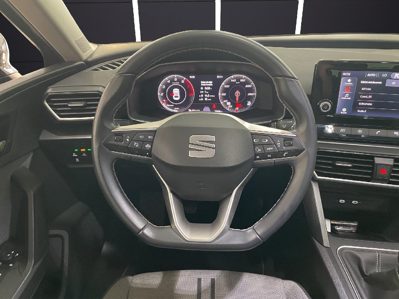 2022 Seat Leon Leon 1.5 TSI 96kW S&S Style Go coche de segunda mano
