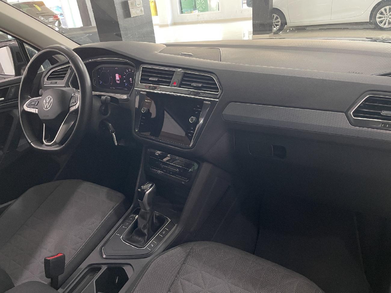 2021 Volkswagen Tiguan Tiguan Life 2.0 TDI 110kW (150CV) DSG coche de segunda mano