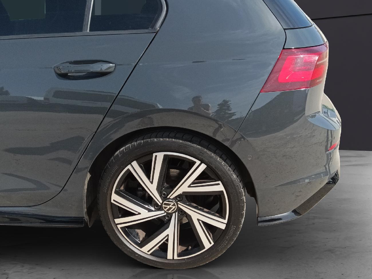 2021 Volkswagen Golf Golf R-Line 1.5 TSI 110kW (150CV) coche de segunda mano