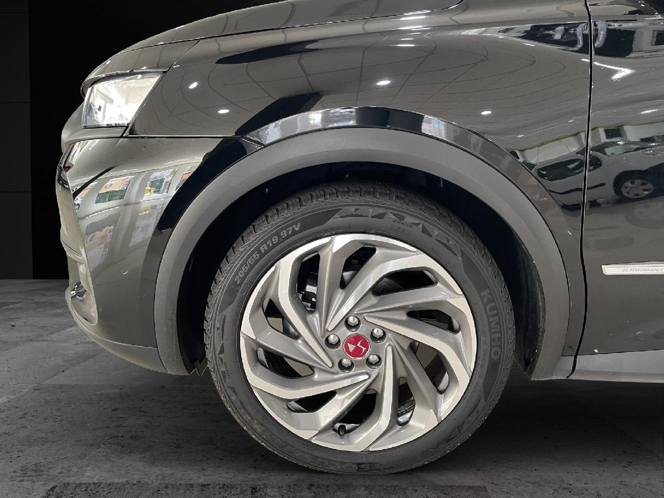 2019 DS DS7 DS7 CROSSBACK BlueHDi 96kW (130CV) PERFORMANCE LINE coche de segunda mano
