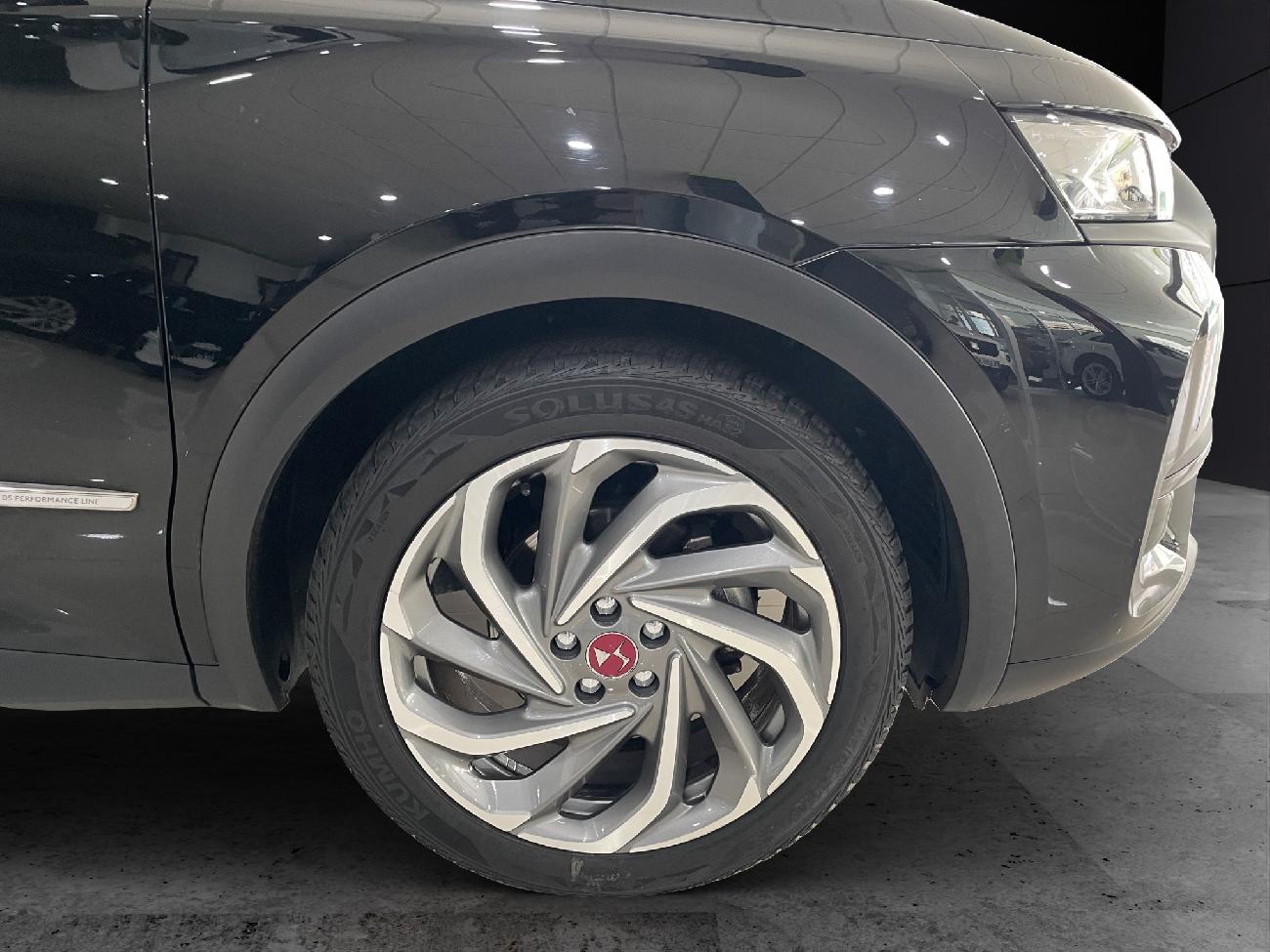 2019 DS DS7 DS7 CROSSBACK BlueHDi 96kW (130CV) PERFORMANCE LINE coche de segunda mano