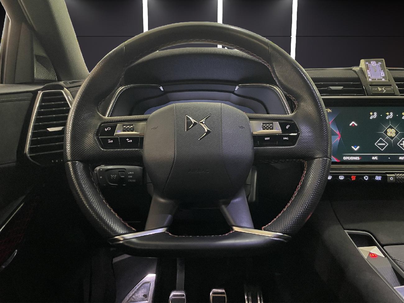 2019 DS DS7 DS7 CROSSBACK BlueHDi 96kW (130CV) PERFORMANCE LINE coche de segunda mano
