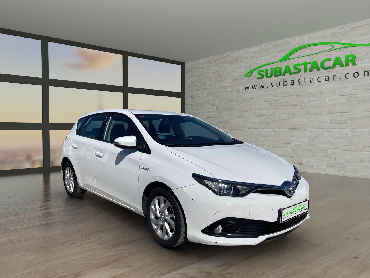 2019 Toyota Auris Auris 1.8 140H Hybrid Active coche de segunda mano