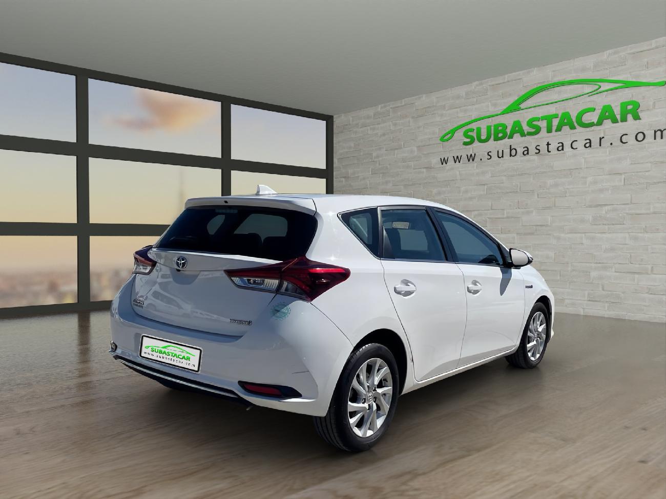 2019 Toyota Auris Auris 1.8 140H Hybrid Active coche de segunda mano