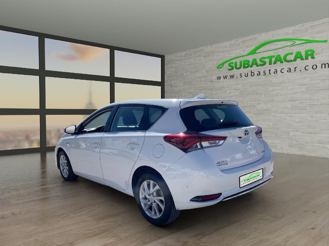 2019 Toyota Auris Auris 1.8 140H Hybrid Active coche de segunda mano