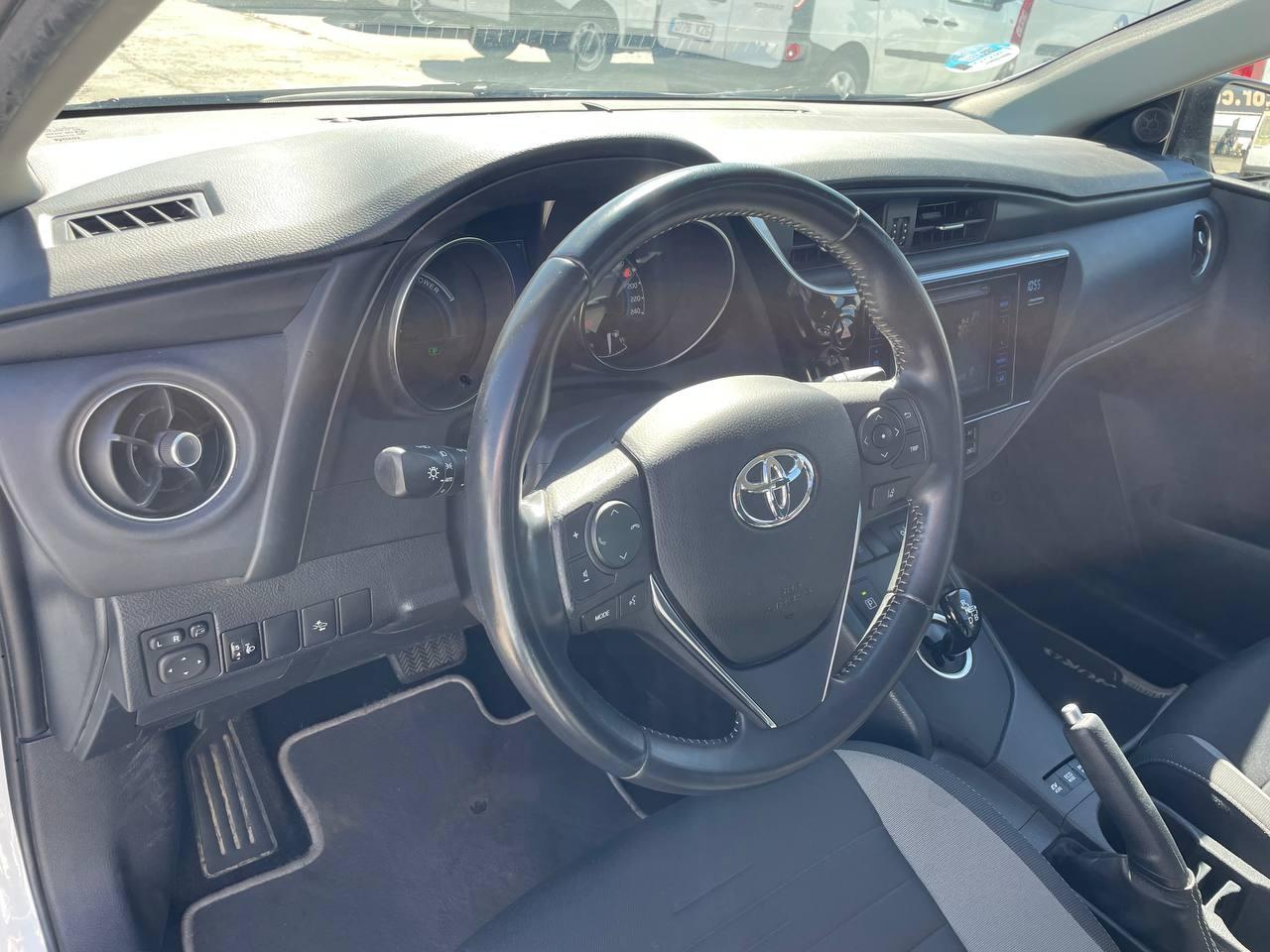 2019 Toyota Auris Auris 1.8 140H Hybrid Active coche de segunda mano