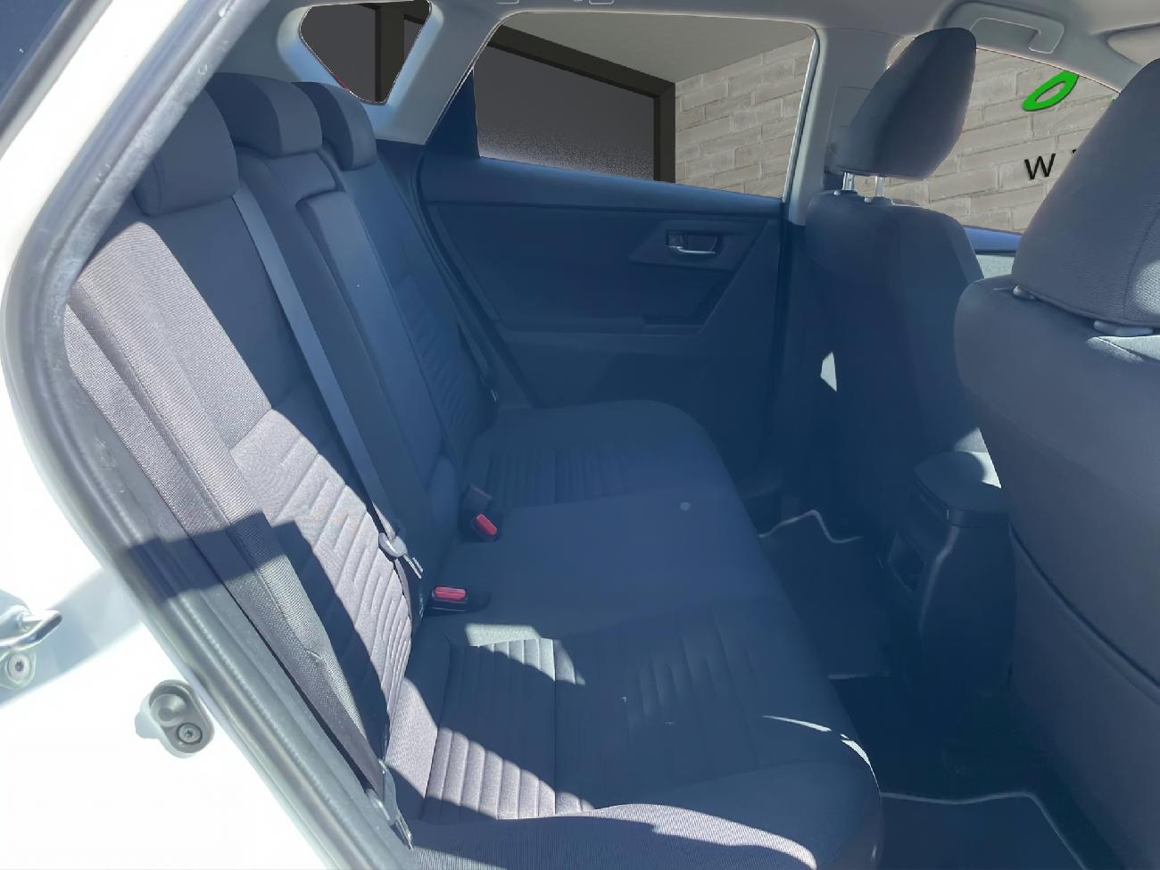 2019 Toyota Auris Auris 1.8 140H Hybrid Active coche de segunda mano