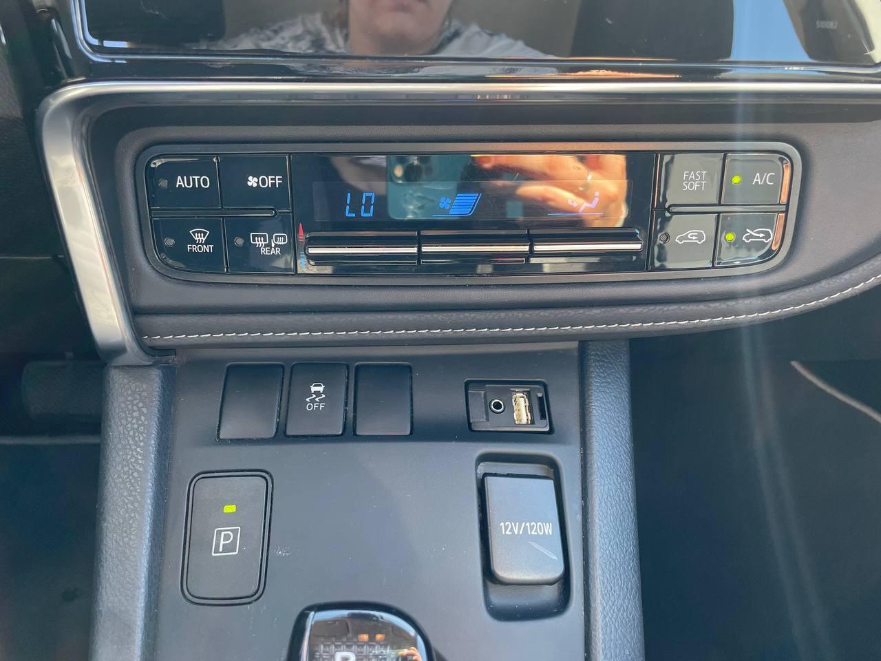 2019 Toyota Auris Auris 1.8 140H Hybrid Active coche de segunda mano
