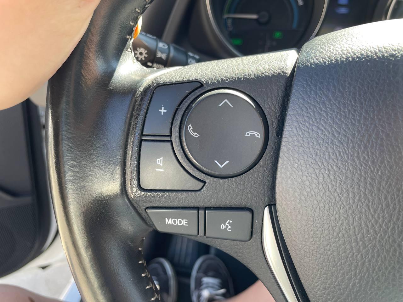 2019 Toyota Auris Auris 1.8 140H Hybrid Active coche de segunda mano