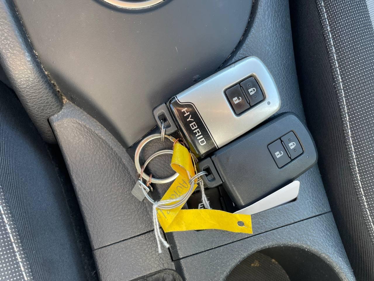 2019 Toyota Auris Auris 1.8 140H Hybrid Active coche de segunda mano