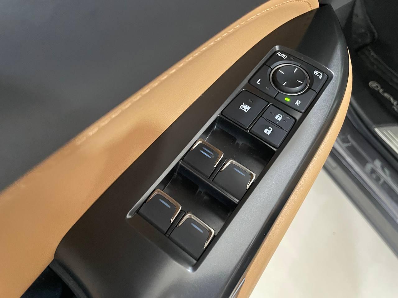 2022 Lexus NX NX 450h+ Executive 4WD coche de segunda mano
