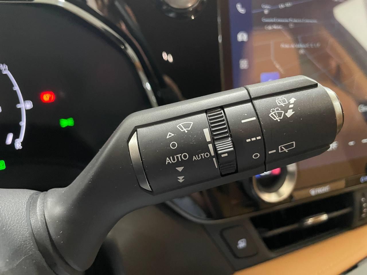 2022 Lexus NX NX 450h+ Executive 4WD coche de segunda mano