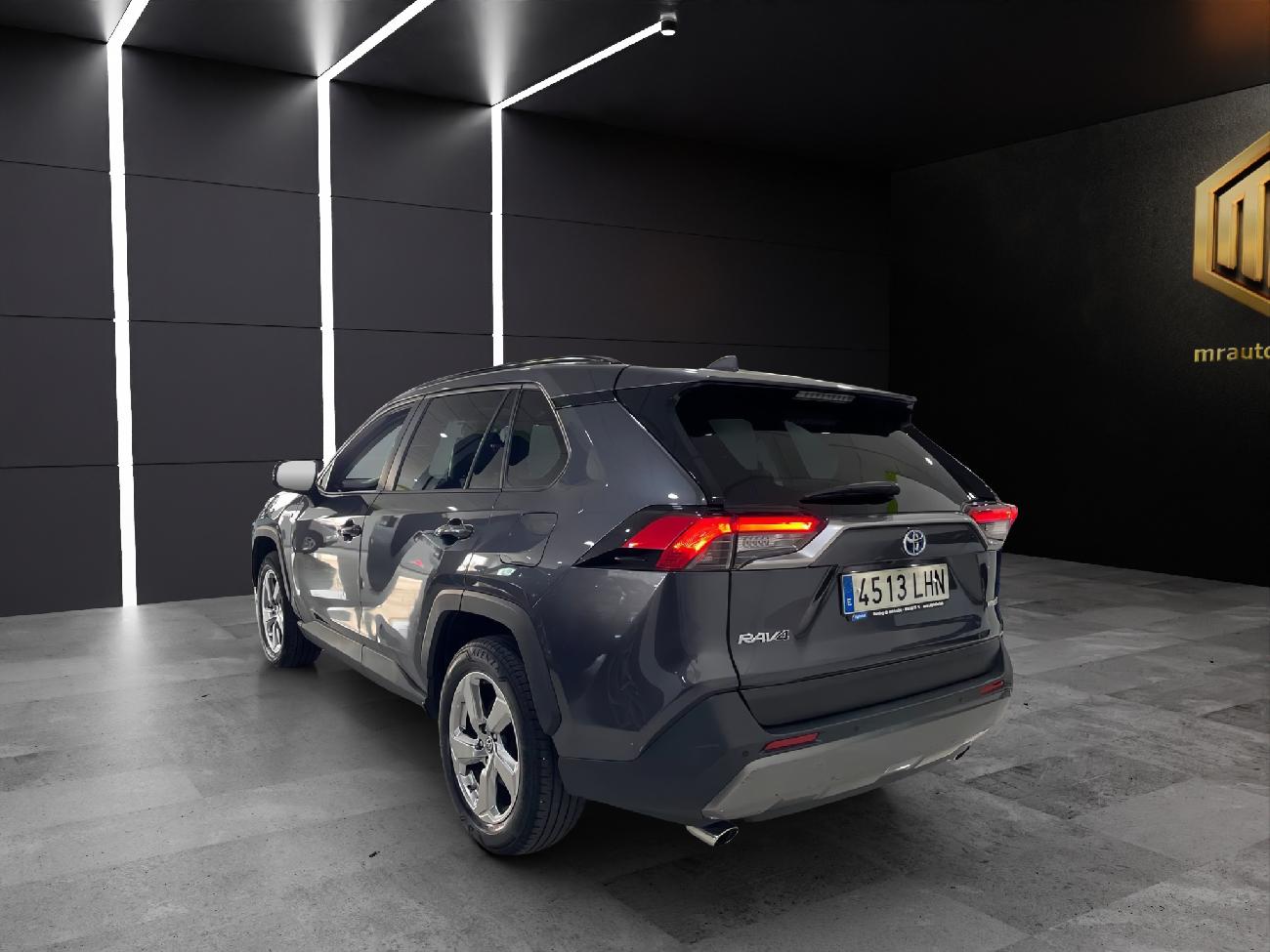 2020 Toyota RAV4 RAV4 2.5l 220H Advance Plus coche de segunda mano