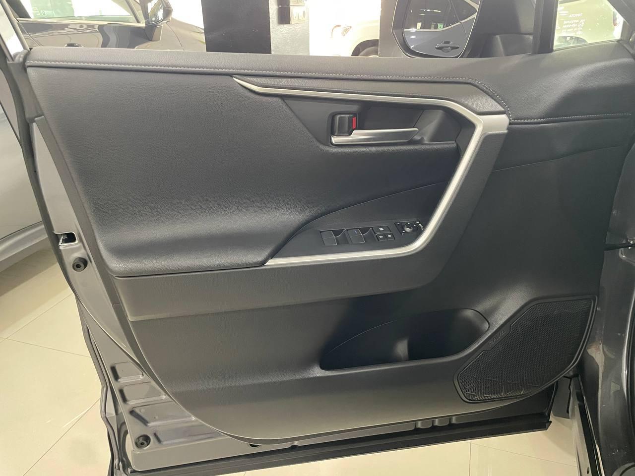 2020 Toyota RAV4 RAV4 2.5l 220H Advance Plus coche de segunda mano