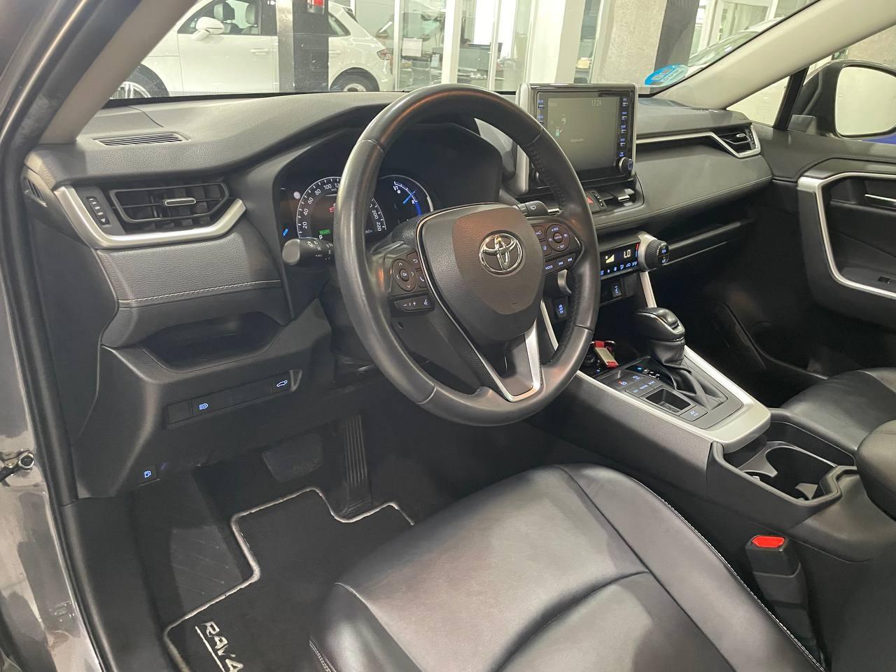 2020 Toyota RAV4 RAV4 2.5l 220H Advance Plus coche de segunda mano