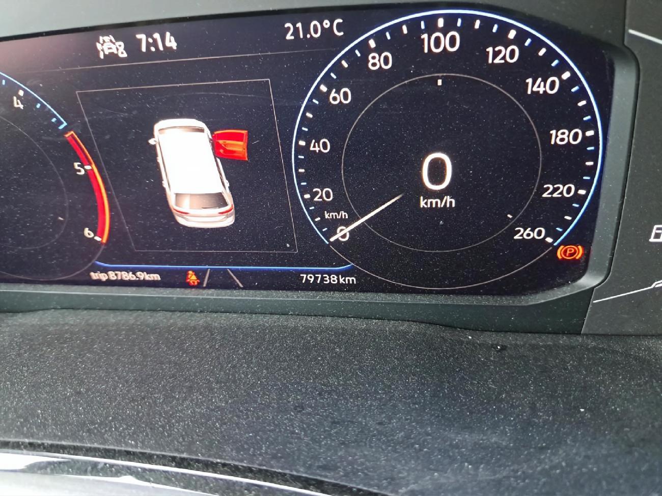 2023 Volkswagen Touran Touran Advance 2.0 TDI 90kW (122CV) coche de segunda mano