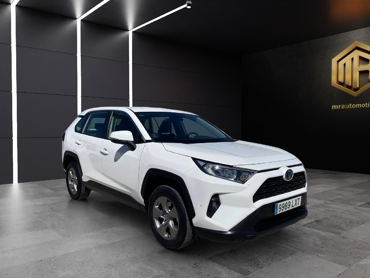 2022 Toyota RAV4 RAV4 2.5l 220H Business coche de segunda mano