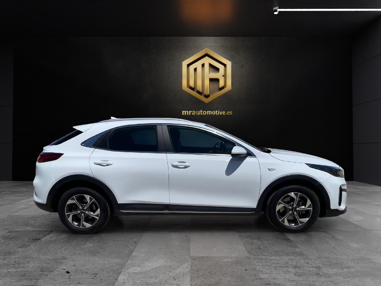 2023 KIA Xceed Xceed 1.5 MHEV iMT Drive 118kW (160CV) coche de segunda mano
