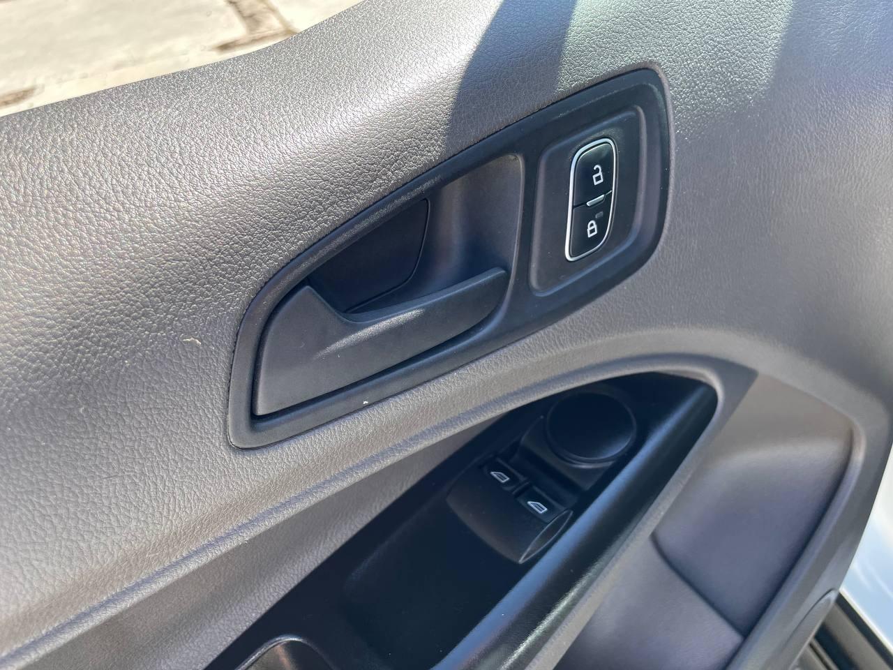 2021 Ford Transit Connect Transit Connect Kombi 1.5 TDCi 55kW Ambiente 220 L1 (N1)  coche de segunda mano