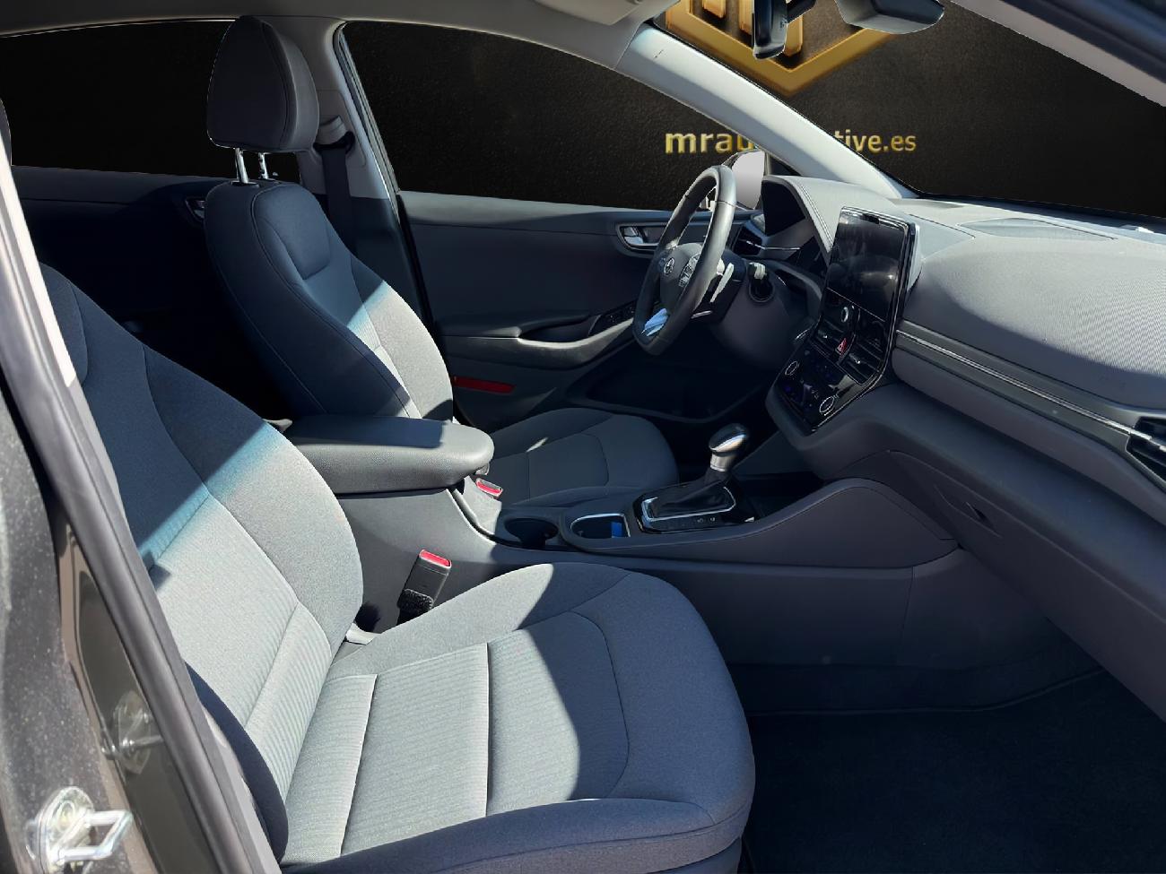 2022 Hyundai IONIQ IONIQ 1.6 GDI HEV Tecno DCT coche de segunda mano